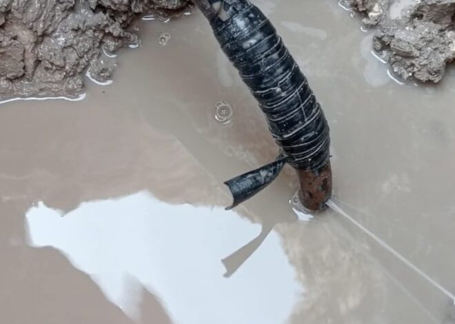 Gobierno de Matamoros atiende fuga de agua en la zona centro