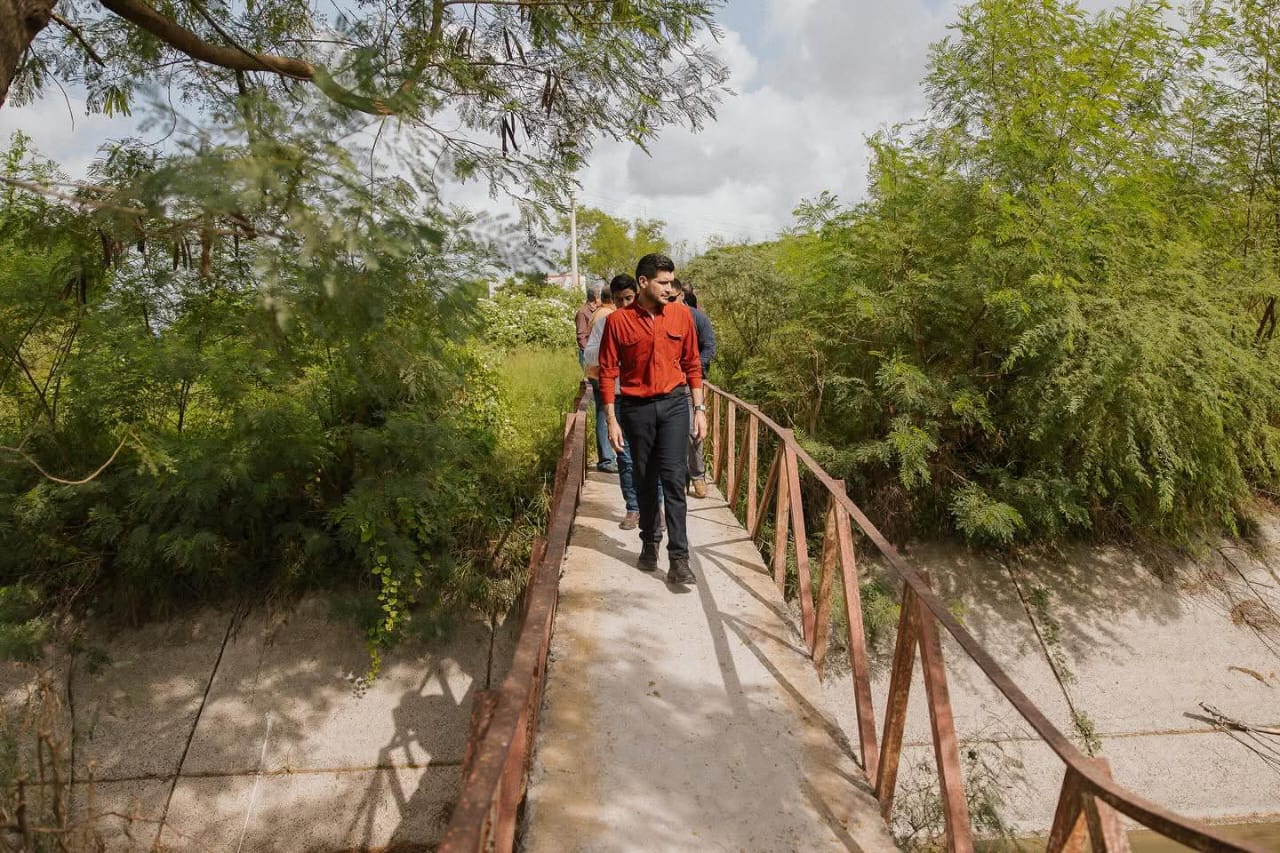 Gobierno de Beto Granados garantiza acceso seguro a estudiantes con nuevo puente