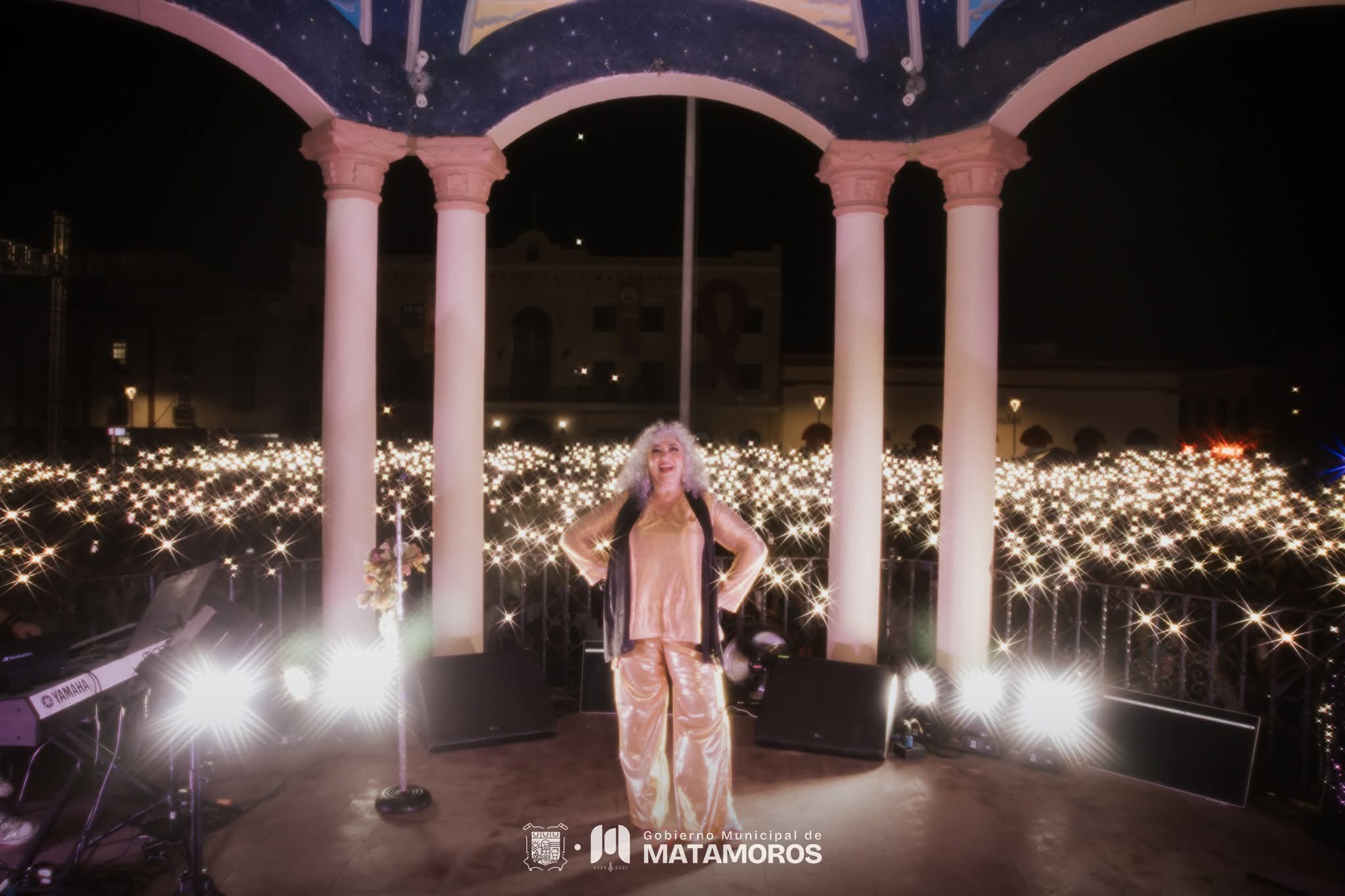 Saldo blanco en el concierto de Amanda Miguel