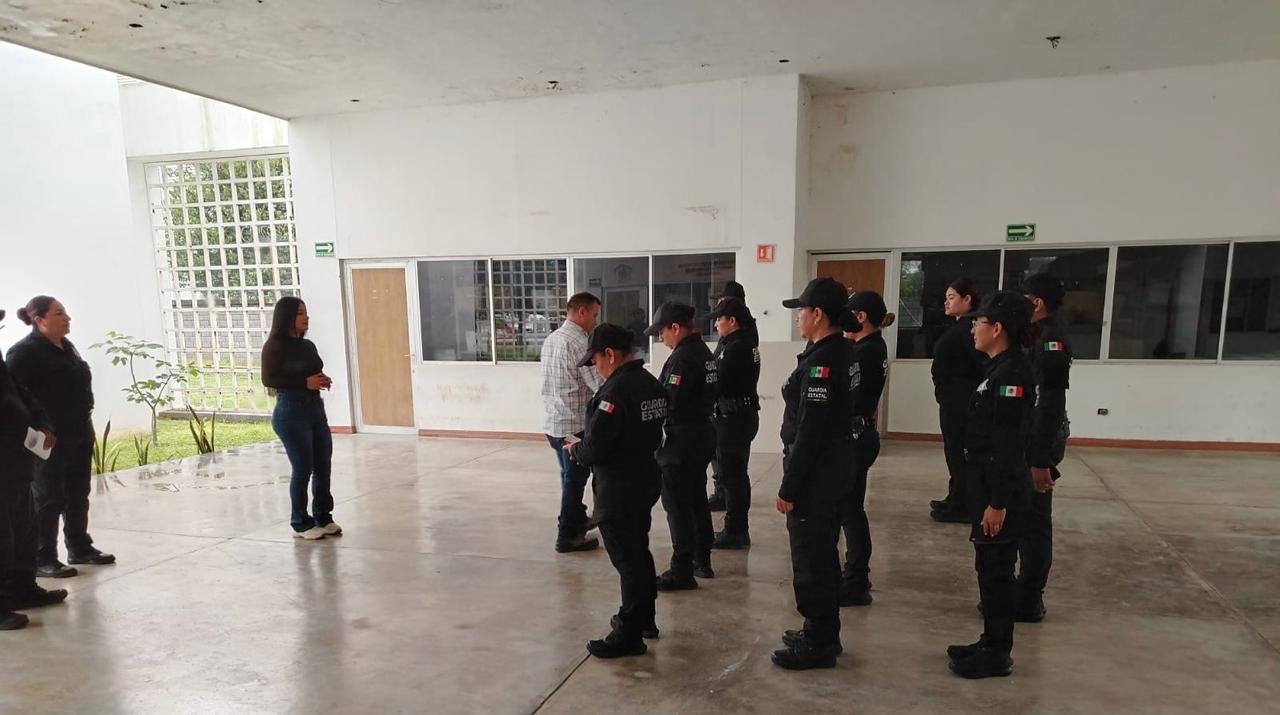 Recibe Guardia Estatal de Género capacitación en materia de salud mental