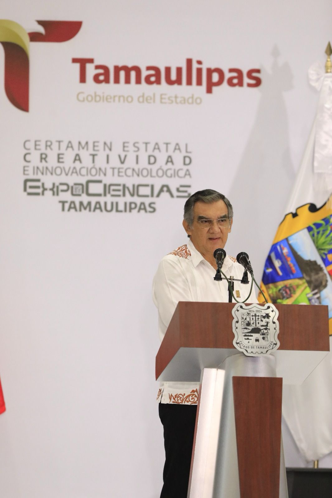 Entrega gobernador Premio Estatal de Ciencias, Creatividad e Innovación Tecnológica