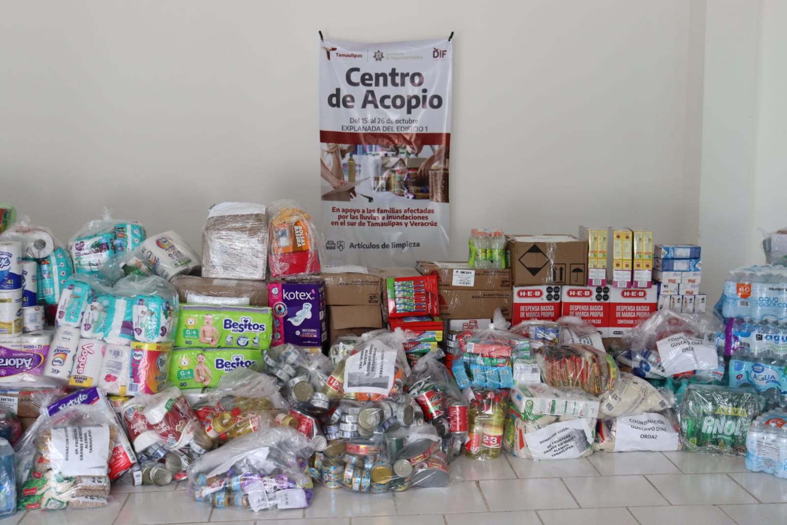 Se suma SSPT a colecta en apoyo a familias afectadas por inundaciones en Tamaulipas y Veracruz