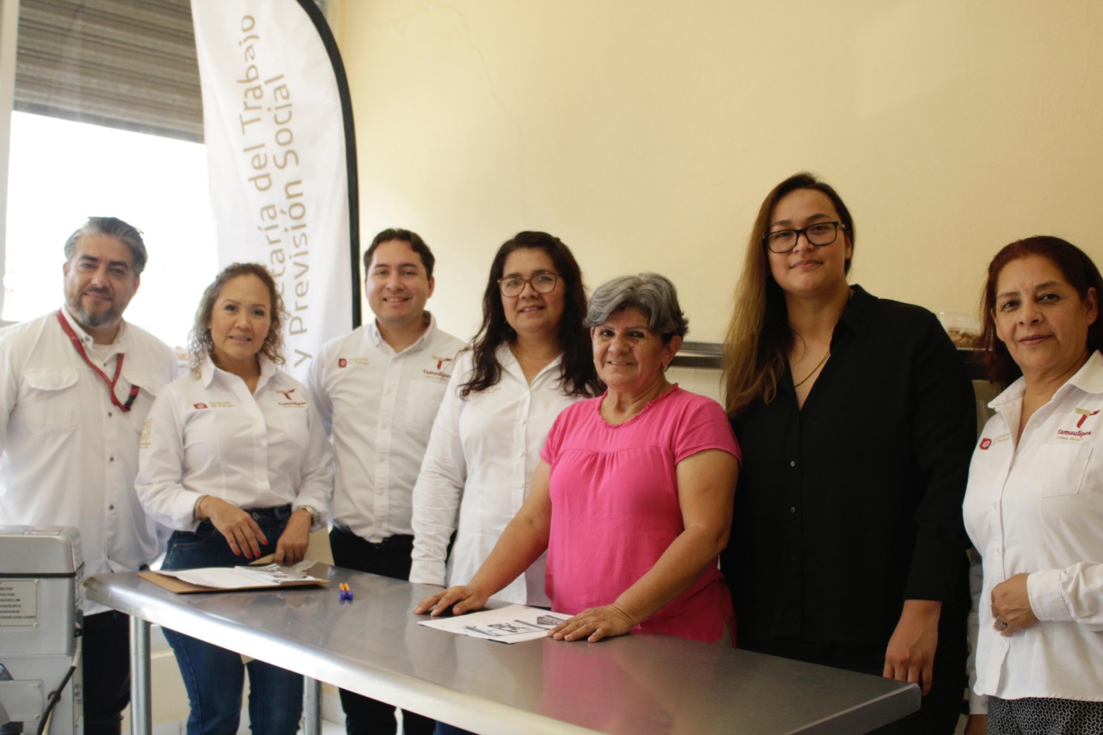 Impulsa STPS Tamaulipas autoempleo con entrega de equipo a negocios locales