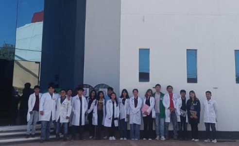 Visitan estudiantes de la UTTN el Centro de Biotecnología Genómica del IPN
