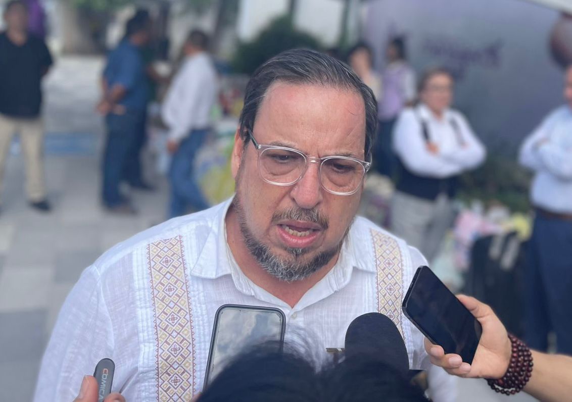 Dona SET 16 toneladas de víveres para afectados por inundaciones en la región huasteca