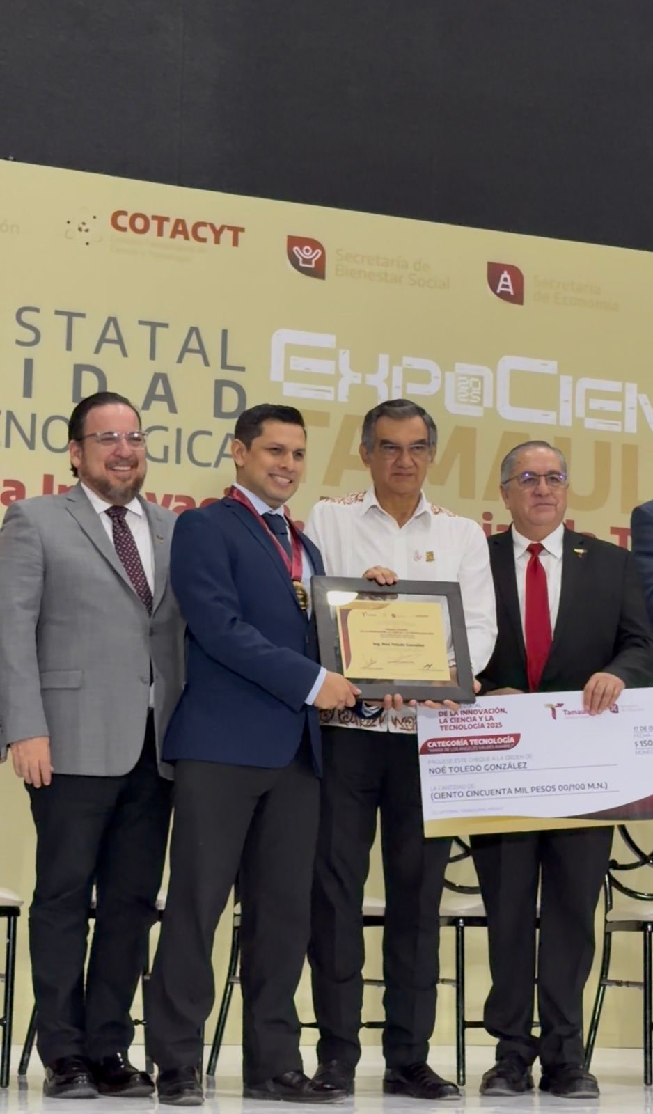 Reconoce UTM a docente por ganar Premio Estatal de Innovación, Ciencia y Tecnología 2025