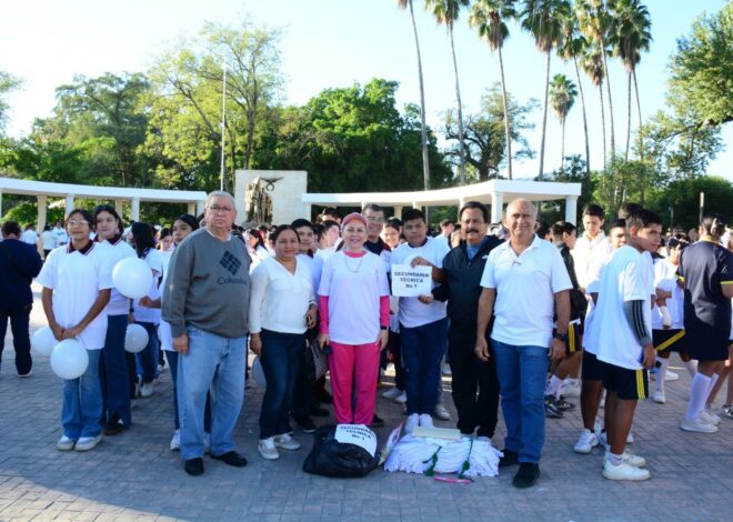 Refuerza SET valores y prevención entre estudiantes en caminata por la paz y contra las adicciones