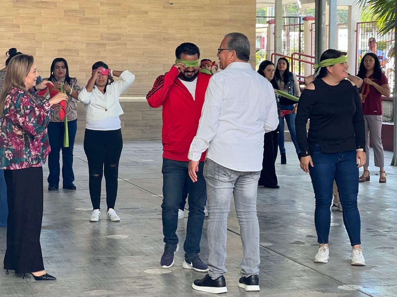 Fortalece SET bienestar docente con taller de desarrollo humano