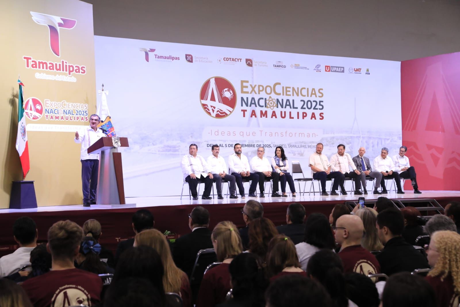 Refrenda Américo apoyo a la ciencia en favor del bienestar social