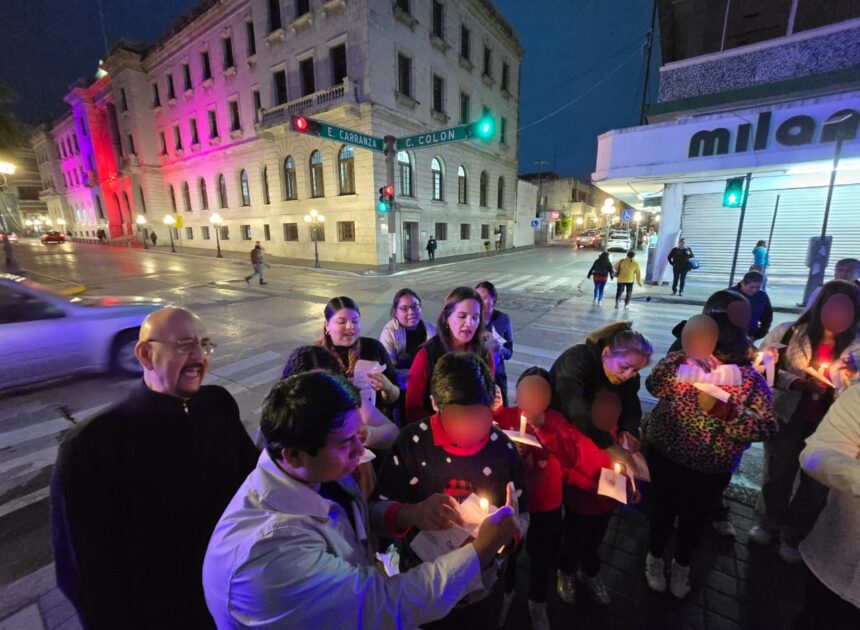 DIF Tampico Enciende el Pino Navideño y la Luz de la Esperanza