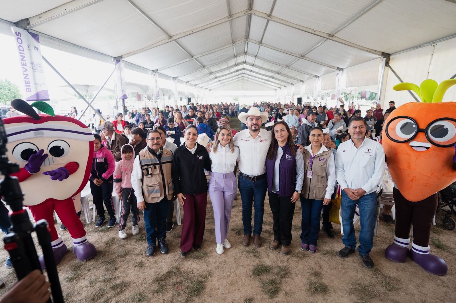 Beneficia DIF Tamaulipas a familias de González con la Feria Mercado de Alimentos