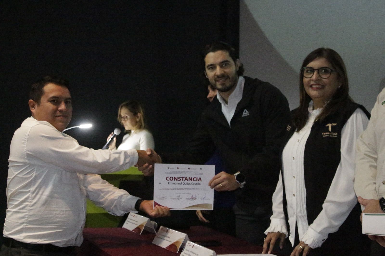 Impulsa STPS certificación de operadores de transporte híbrido en Tamaulipas