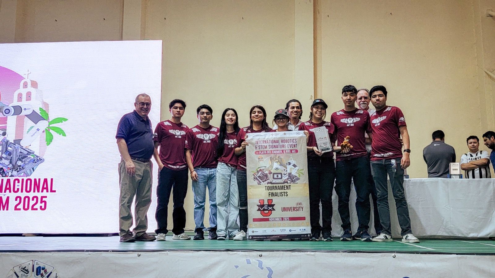 Gana equipo TMAT de la UT Matamoros subcampeonato internacional de robótica