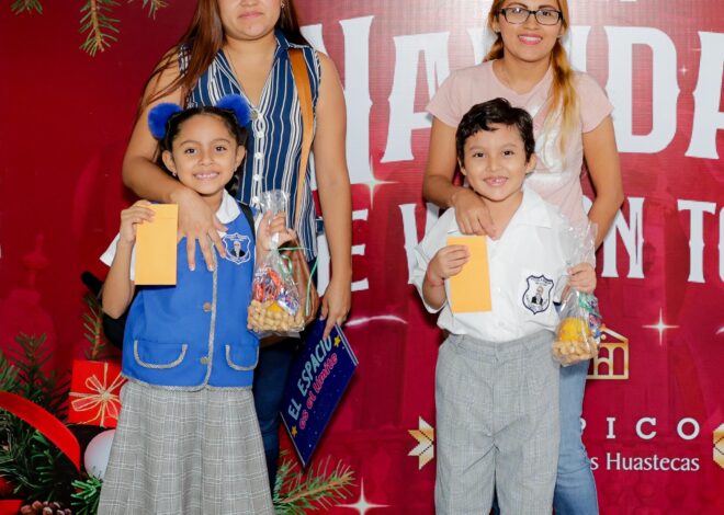 Mónica Villarreal fortalece la educación con la entrega de Becas Municipales.