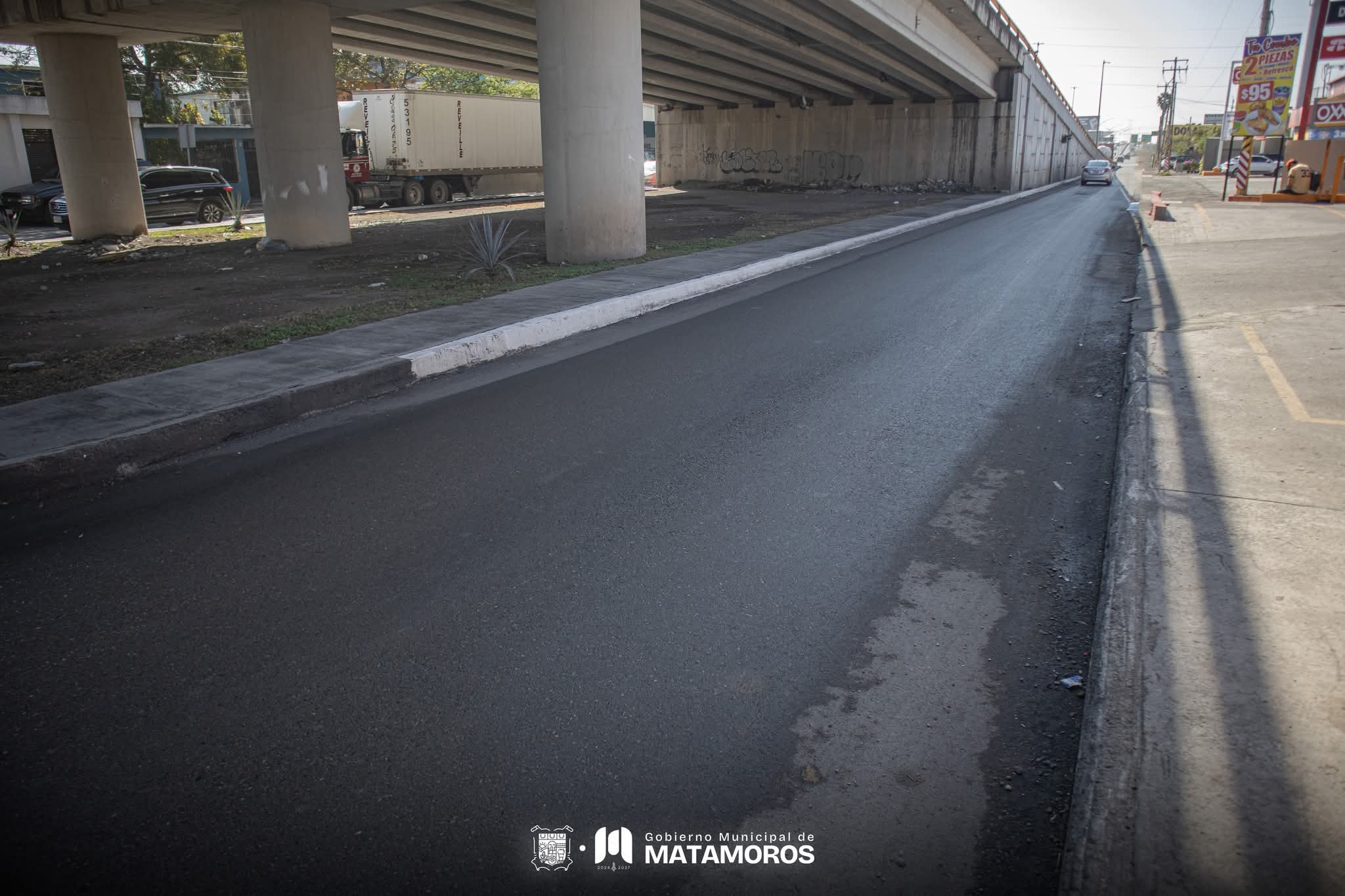 Con acciones firmes, Beto Granados fortalece la infraestructura urbana; se trabaja en la Ave. Acción Cívica