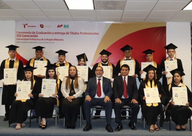 Entrega UP de la Región Ribereña a 39 egresados listos para impulsar el desarrollo regional