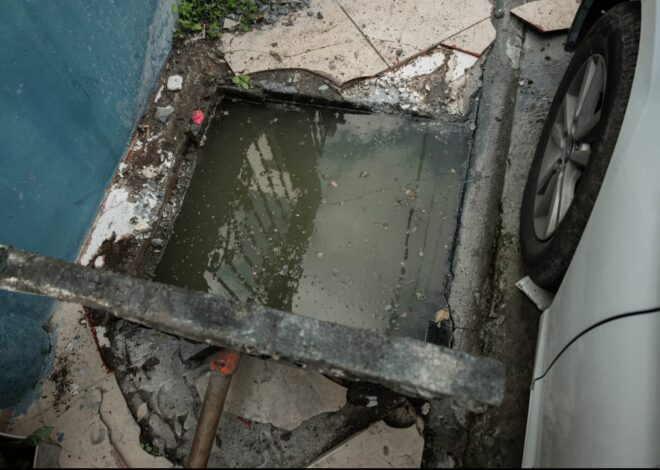 Camión vactor refuerza labores de limpieza en la colonia Playa Sol: Beto Granados