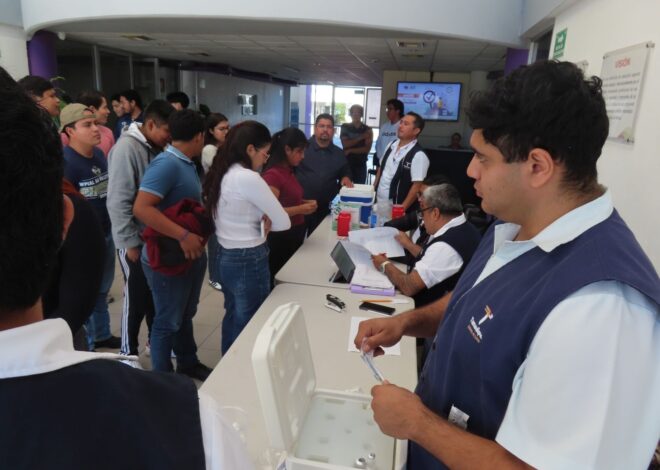 Refuerzan salud estudiantil con jornada de vacunación en la UPV