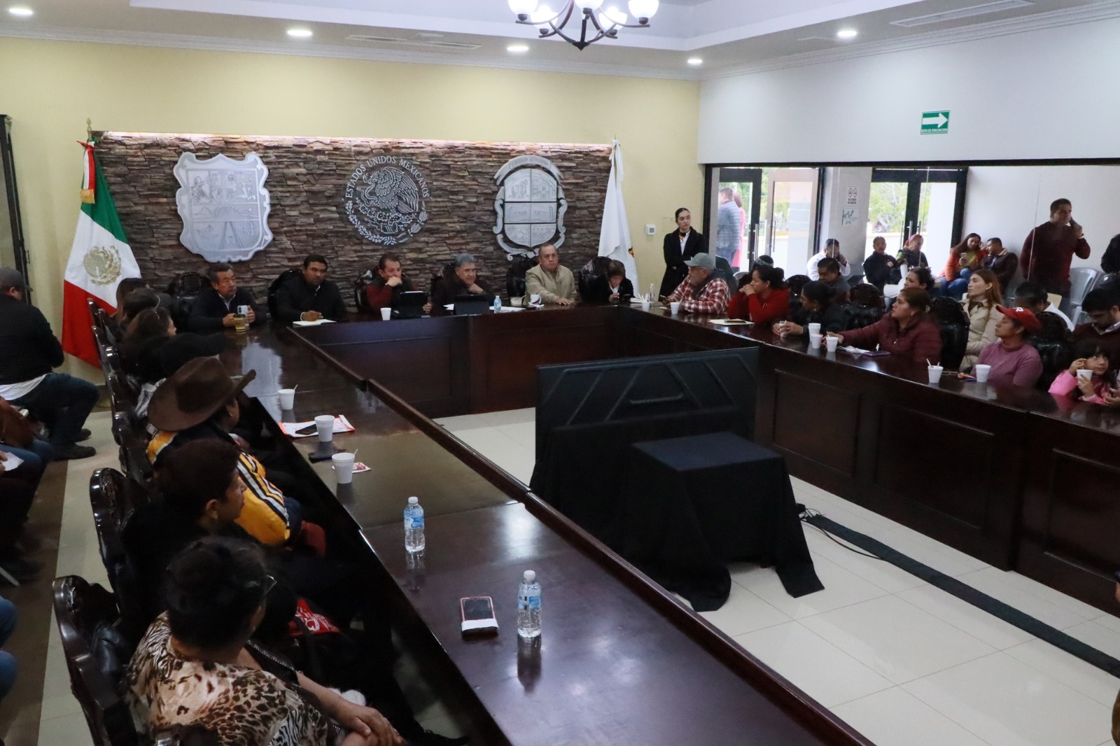 Encabezan alcalde y gerente general de COMAPA Altamira audiencia ciudadana