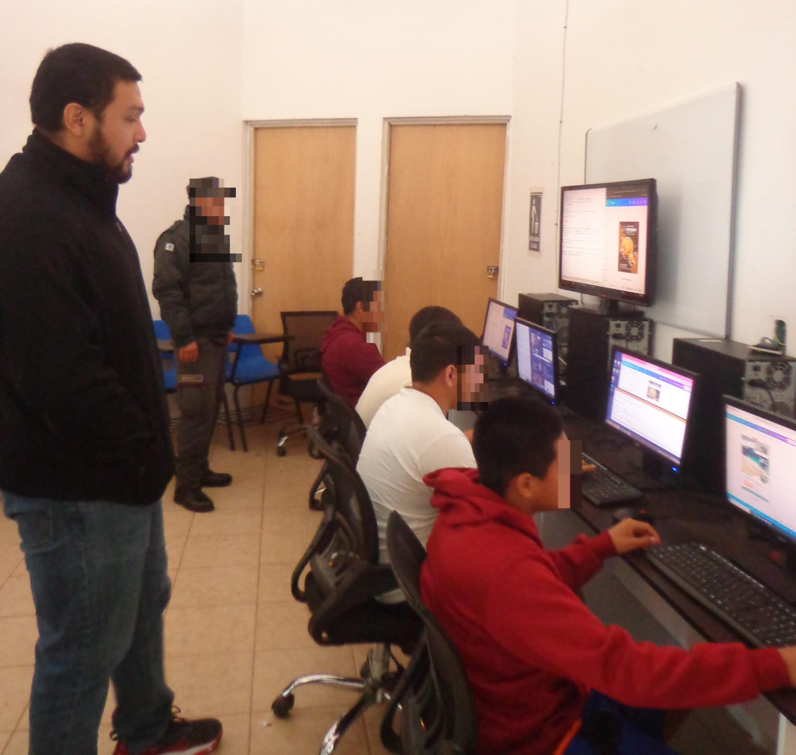 Forman ITACE y DEMA adolescentes como creadores de contenido digital