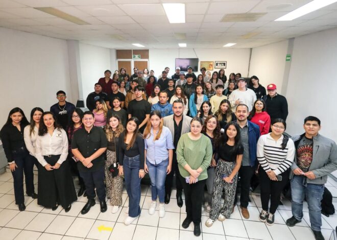 Jóvenes emprendedores inspiran con historias de éxito en el “TED TALK; Sigue, Ajusta y Crece” del INJUVE