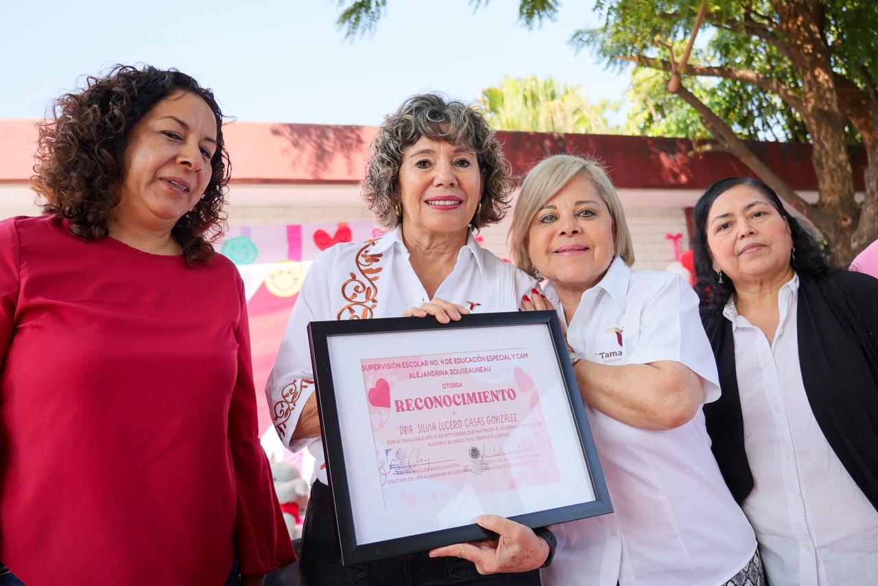 Agradecen maestros labor de SEBIEN