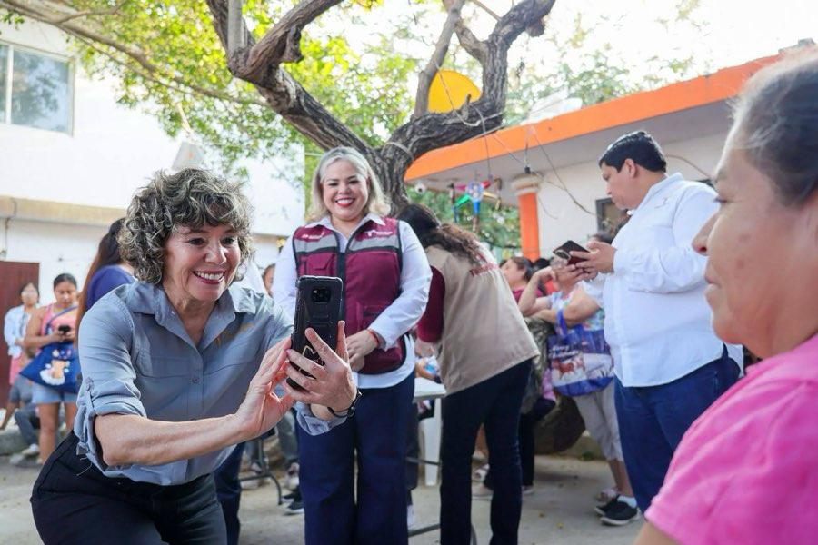 Realiza SEBIEN credencialización de beneficiarios