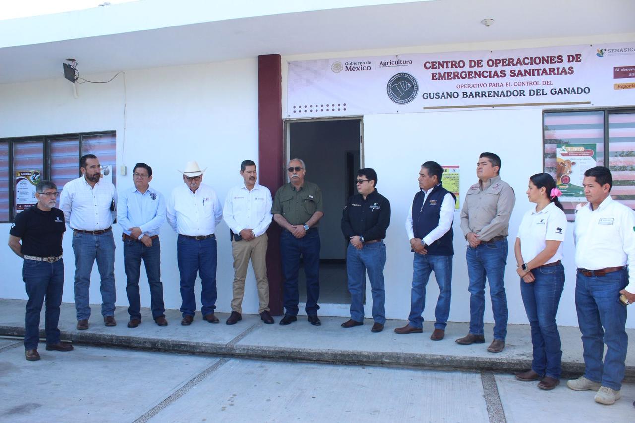 Inauguran Centro de Emergencias Sanitarias contra gusano barrenador