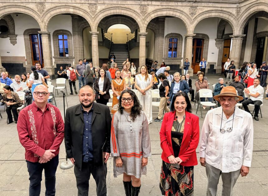 Inauguran en el Museo de la Ciudad de México la exposición «Cartografías del color», de la tamaulipeca Margarita Morales