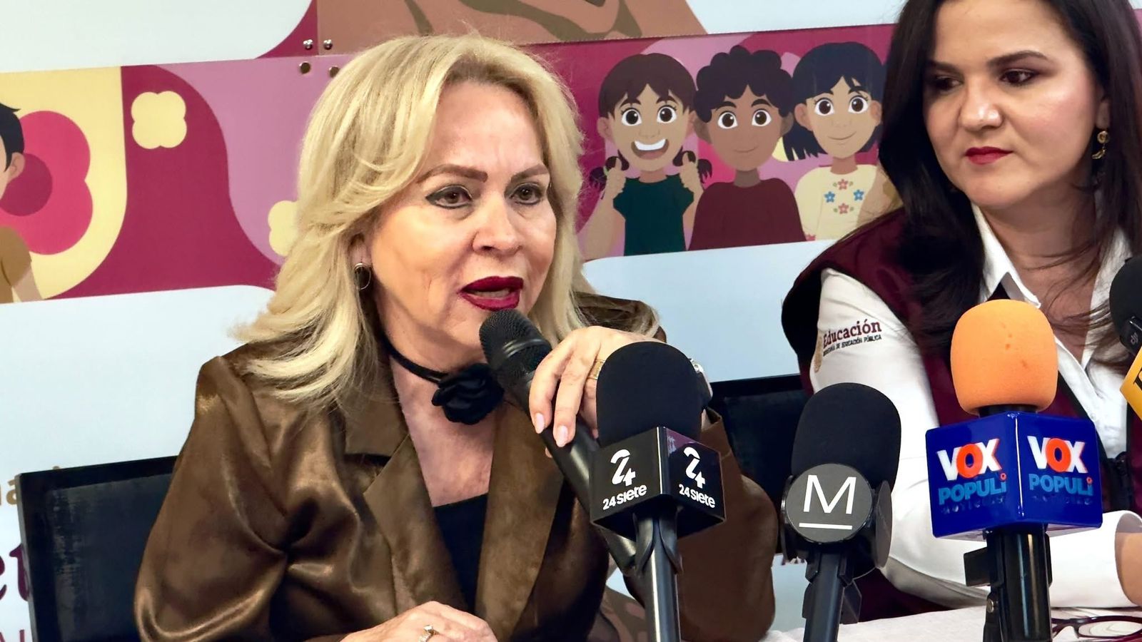 Garantizan acceso universal a la Beca Rita Cetina con módulos de inscripción en escuelas de Tamaulipas