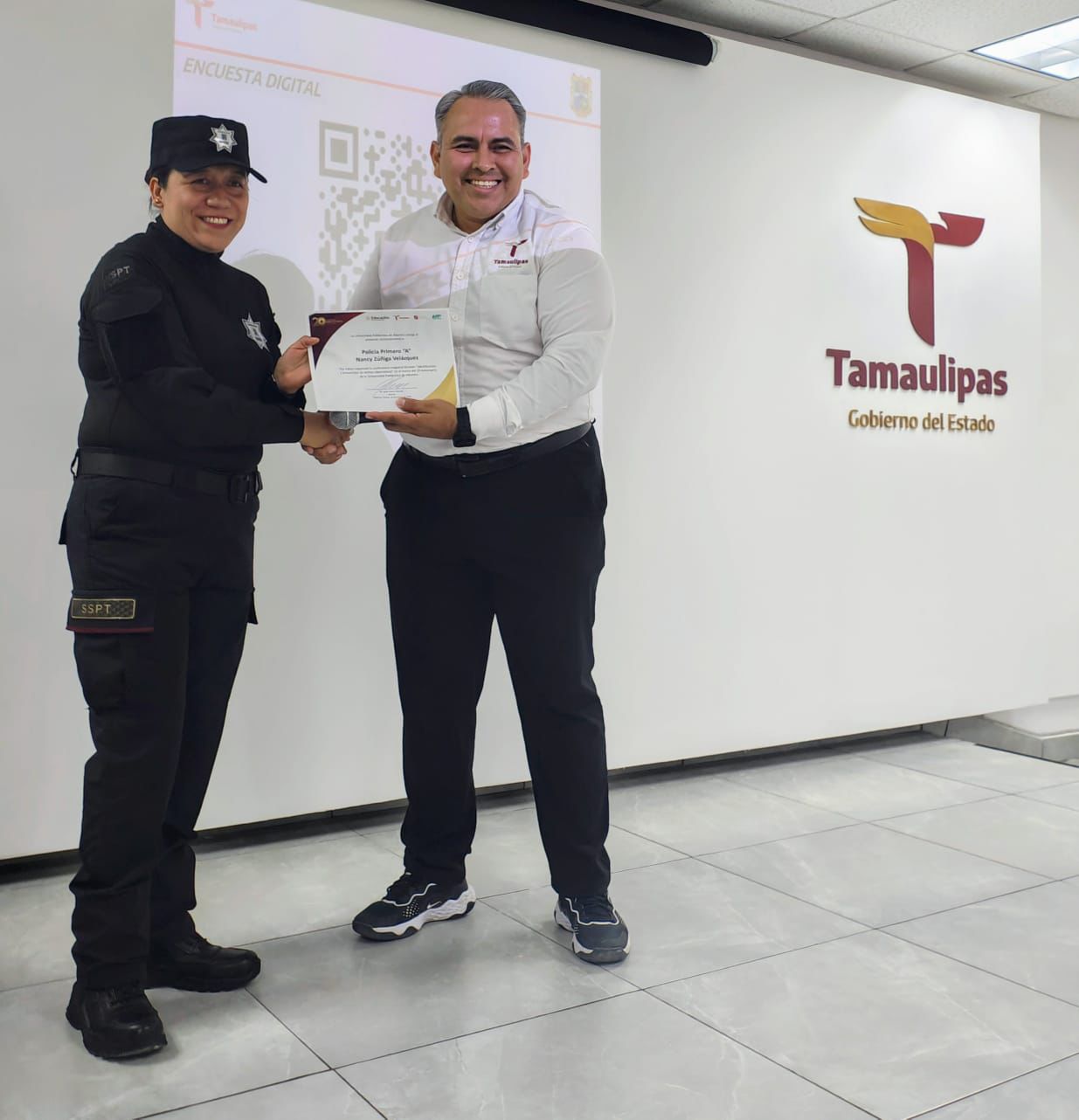 Capacita Guardia Estatal Cibernética a universitarios en prevención de delitos digitales