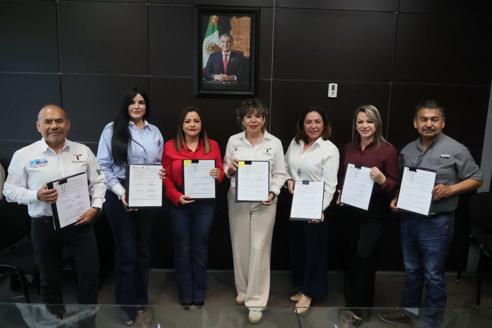 Trabajan SEBIEN y municipios en mejoramiento de parques