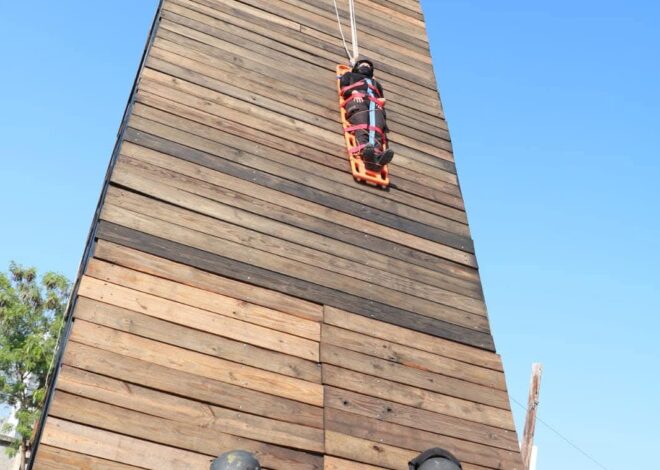 Destaca Guardia Estatal de Tamaulipas a nivel nacional en obtención del CUP  -Se coloca entre los primeros cinco lugares en el país   Marzo 30 de 2026  Ciudad Victoria, Tamaulipas.- Con un 98.4% de obtención del Certificado Único Policial (CUP), la Guardia Estatal de Tamaulipas destaca entre las corporaciones con un mayor índice de elementos certificados en el país, colocándose entre los primeros cinco lugares a nivel nacional.  El secretario de Seguridad Pública de Tamaulipas, Carlos Arturo Pancardo Escudero,destacó que esta cifra corresponde al compromiso del gobernador Américo Villarreal Anaya de contar con una policía profesional que cumpla con la licencia oficial colectiva que solicita la Secretaría de la Defensa Nacional (DEFENSA).  En este sentido, el secretario señaló que esta certificación garantiza que el personal cuenta con su formación inicial a cargo de la Universidad de Seguridad y Justicia de Tamaulipas (USJT), las evaluaciones de control de confianza, conocimientos en Medicina Táctica Policial y en materia de Derechos Humanos.  “La estrategia combina una presencia constante con acciones preventivas tanto en lo rural como en el área urbana, policías capacitados que garanticen una atención profesional y respetuosa para la población”, enfatizó.