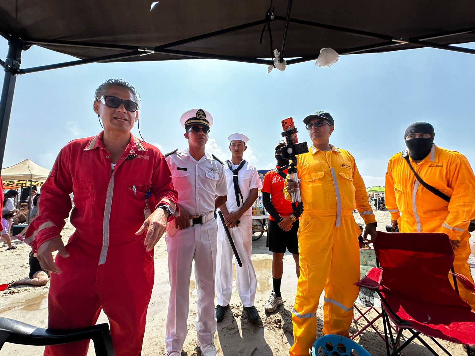 Playa Miramar está limpia y fuera de peligro: Pemex