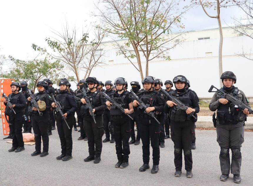 Capacita SSPT a 19.º bloque del Curso de Medicina Táctica Policial