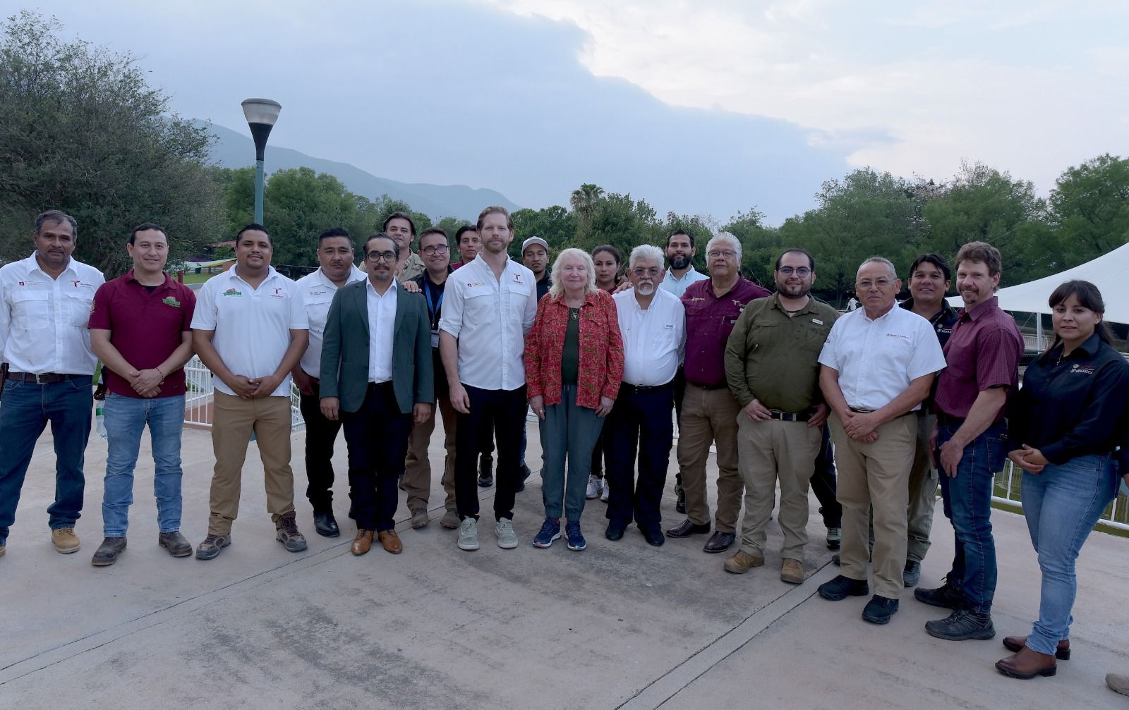 Coordinan estrategia para evitar propagación del gusano barrenador en fauna silvestre