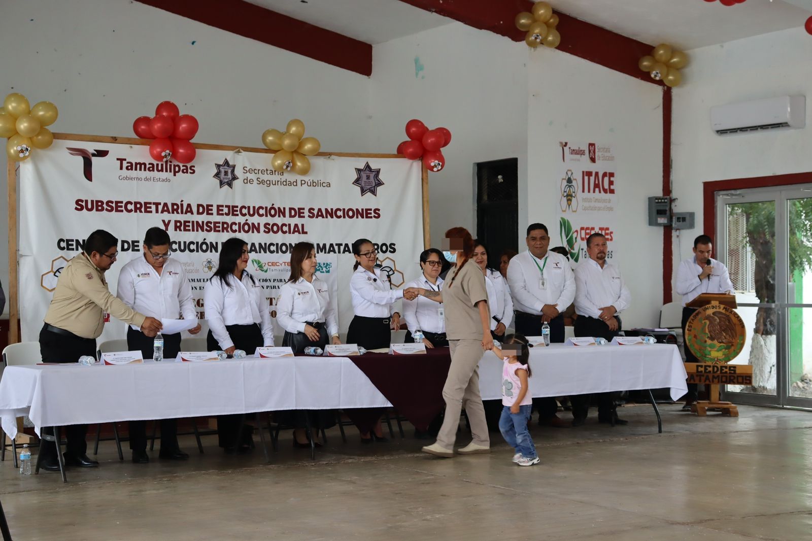 Entrega ITACE 256 constancias de capacitación laboral en CEDES Matamoros