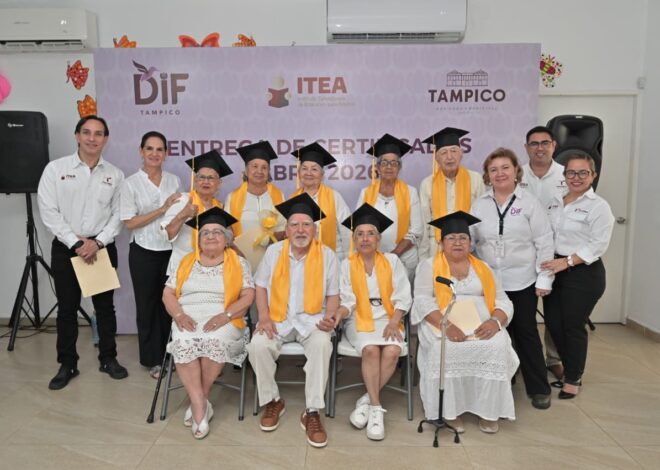 Con voluntad no hay límites: Se graduan 11 adultos mayores de la Estancia «Frente Democrático» del DIF Tampico