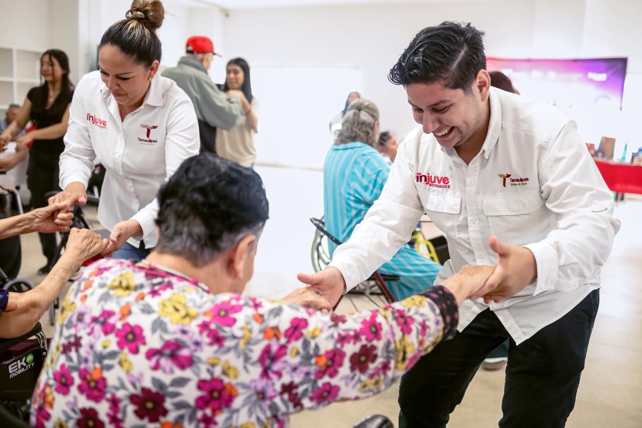 Fortalece INJUVE vínculos intergeneracionales en la Casa Hogar del Adulto Mayor en coordinación con el Sistema DIF Estatal