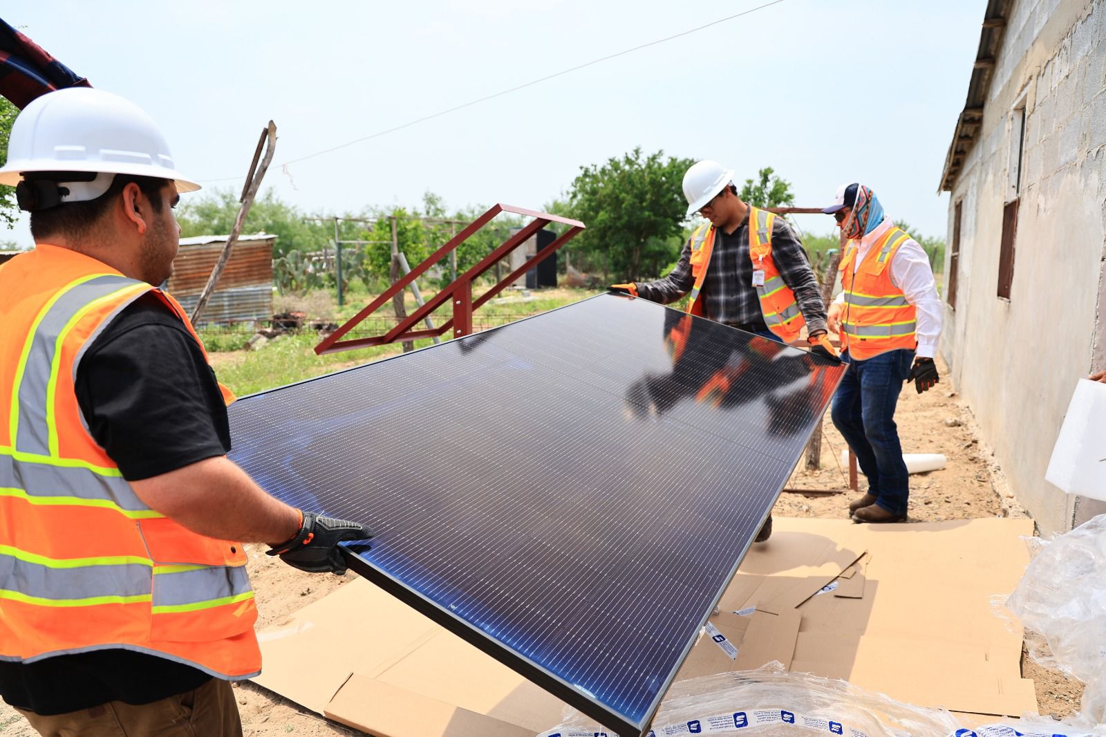 Continúa Tamaulipas con la meta de lograr electrificación al 100% en comunidades rurales