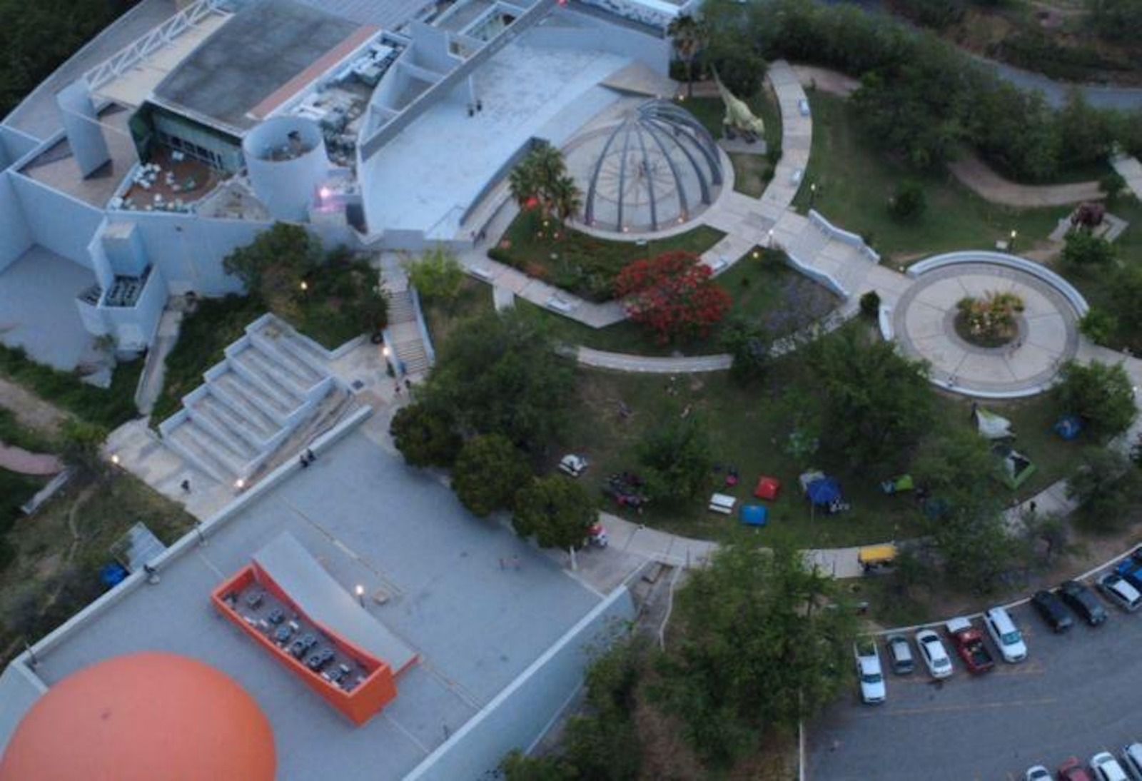 Fomentan la ciencia y la convivencia familiar con “Campamento Galáctico” en el planetario