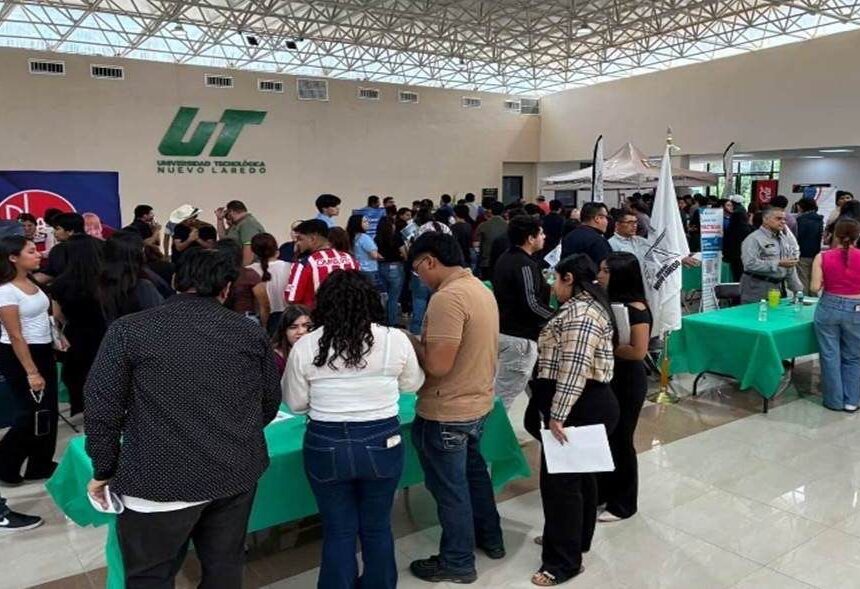 Fortalece UT Nuevo Laredo inserción laboral con Feria del Empleo y Estadías