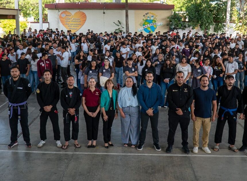 Impulsa STPS Tamaulipas cultura de prevención con taller de defensa personal para jóvenes