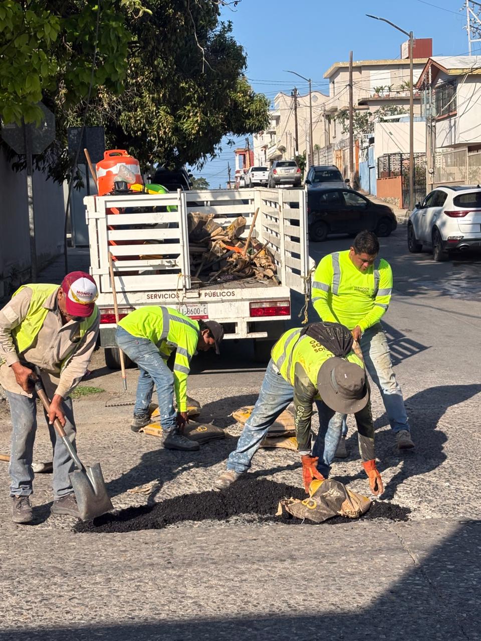 Avanza Tampico en la rehabilitación vial con el programa “VAcheando”