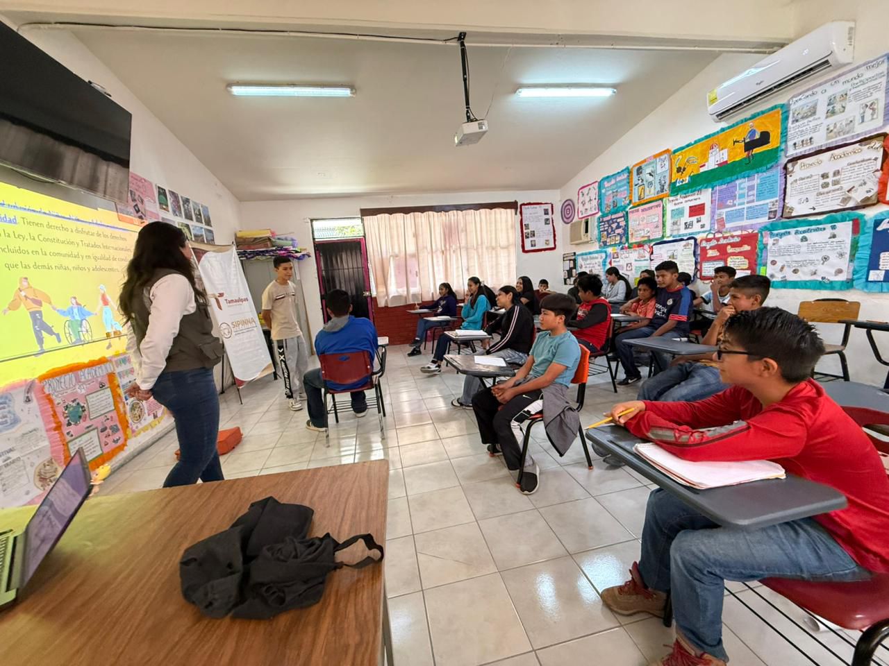 Refuerza SIPINNA Tamaulipas acciones de promoción de derechos y salud mental en Palmillas