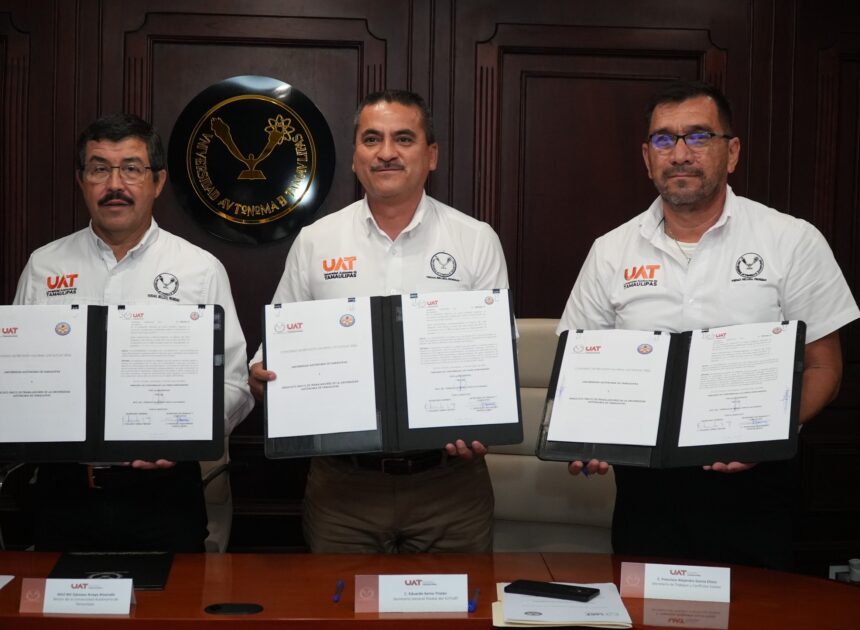 La UAT y el SUTUAT firman convenio de revisión salarial 2026