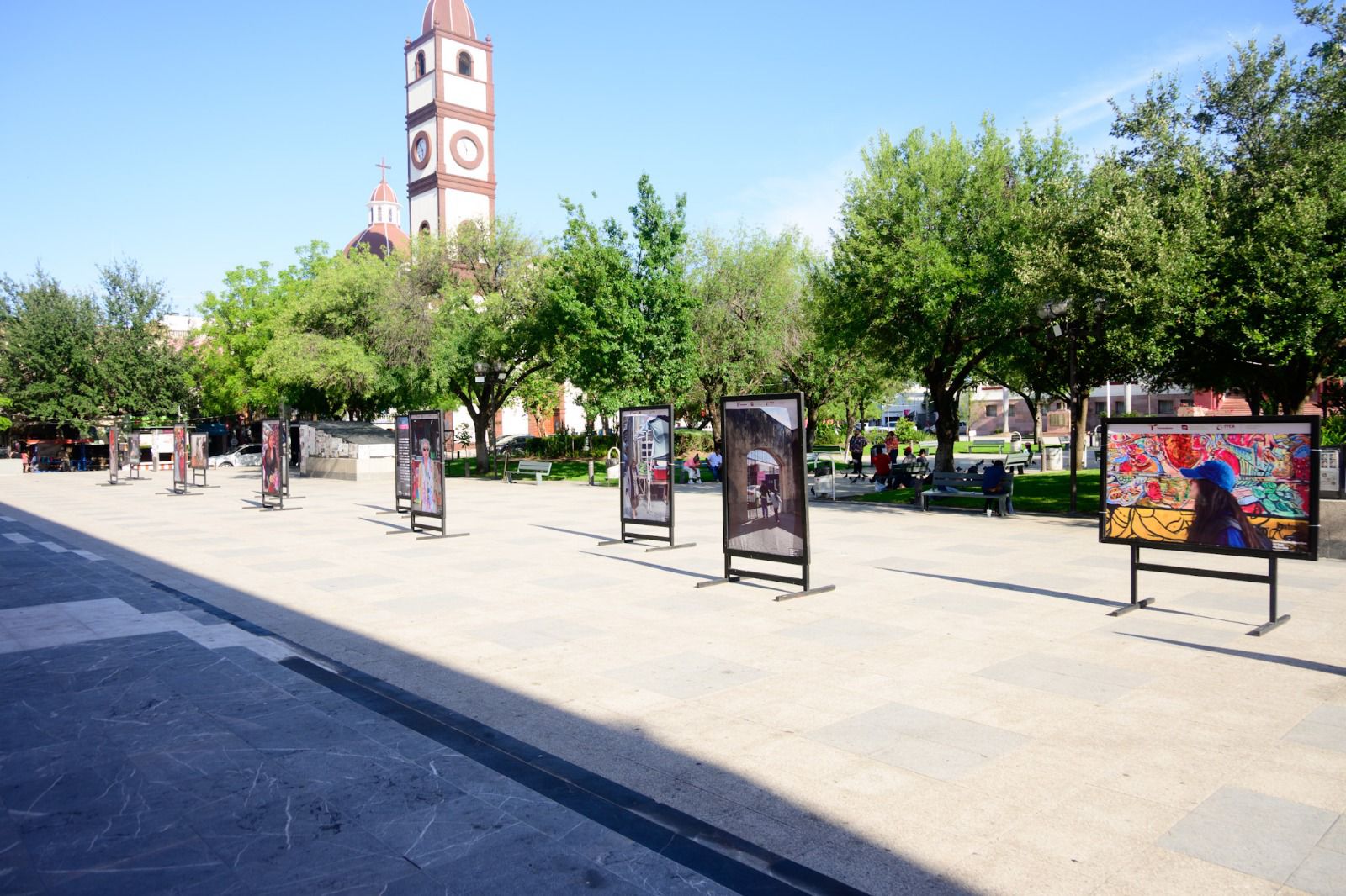 Se inaugura exposición colectiva «Habitamos», fotografía urbana tomada por mujeres