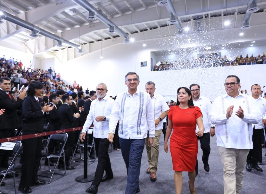 Entrega Américo gimnasio-auditorio al Tec Victoria; inversión fue de 84 mdp